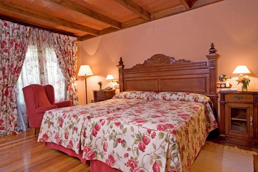 Country house Cortijo La Reina *