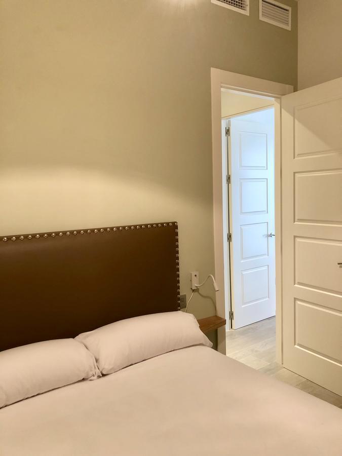 Urbanliving Cisneros Malaga