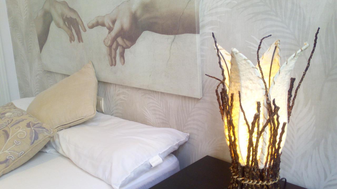 Del Parque Flats - Carreteria Apartment