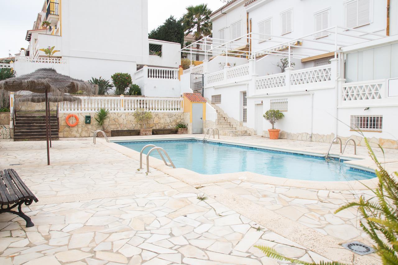 C46 - House With Garden & Pool In