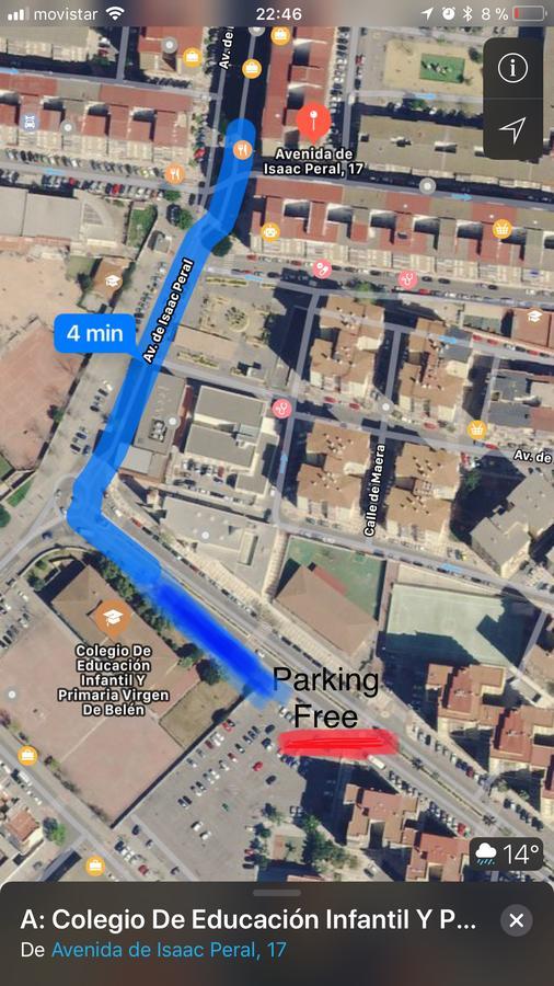 Cerca De Aeropuerto, Metro ,bus Malaga