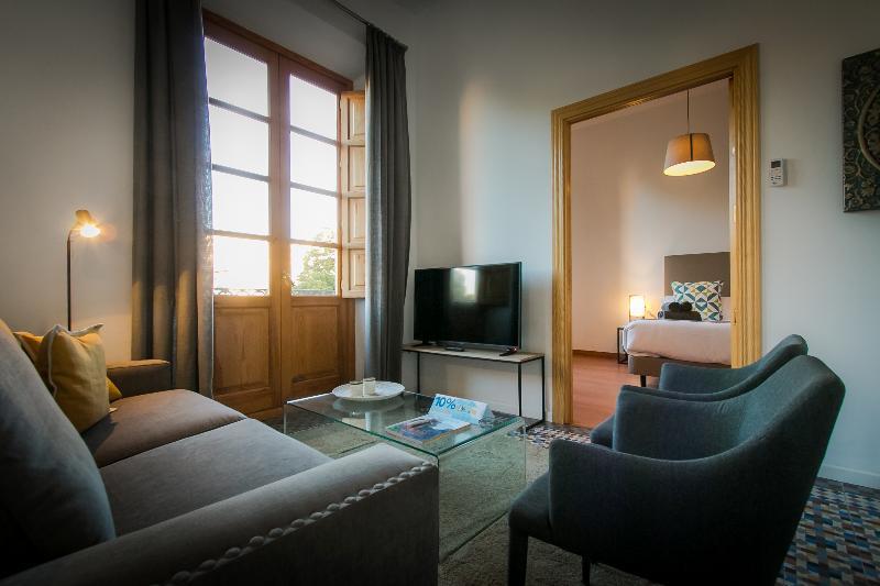 Holidays2malaga Premium Hotel