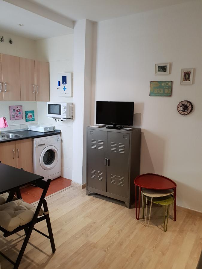 Iris Apartment *