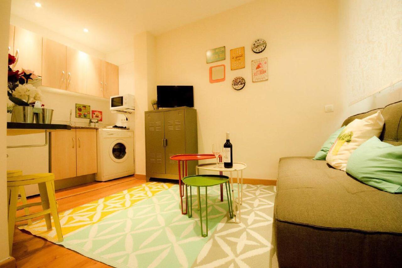 Iris Apartment *