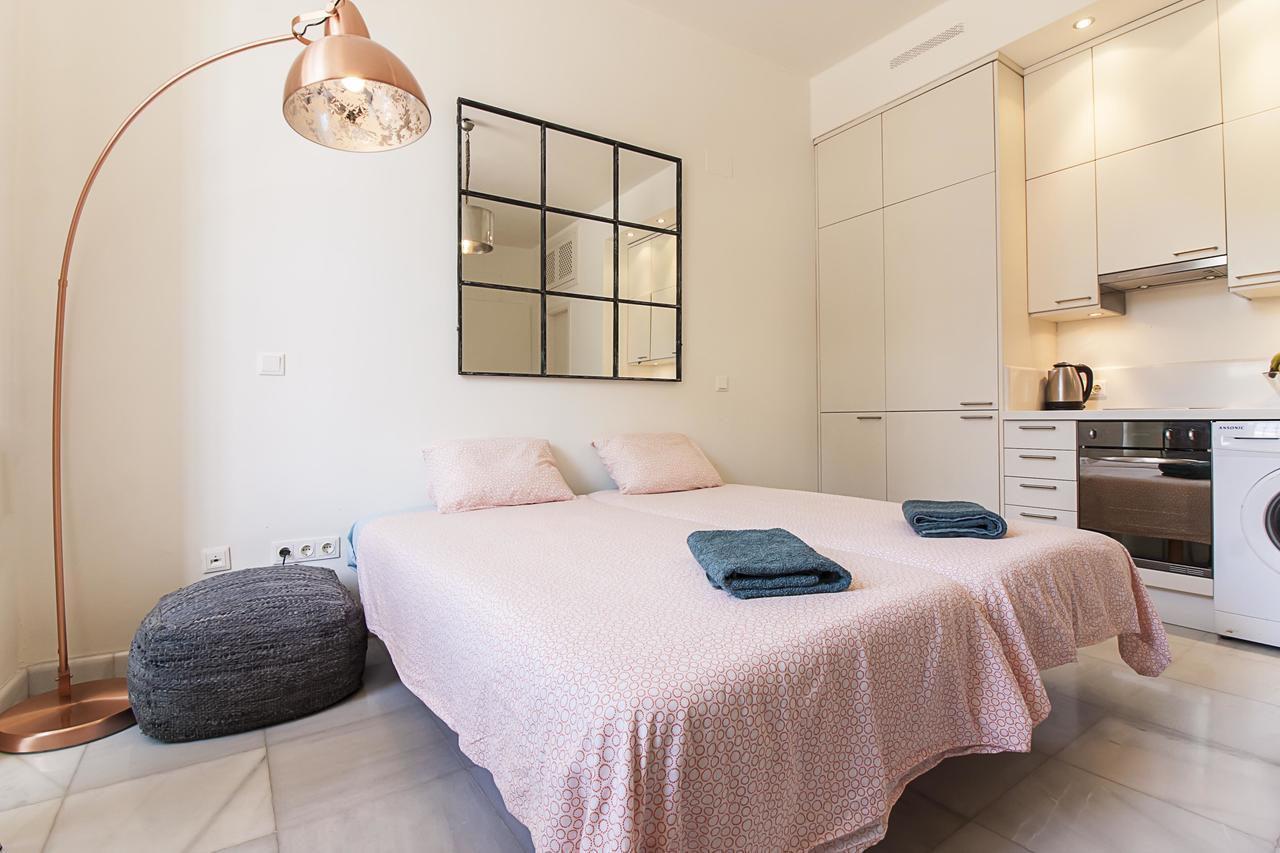 Cortina ! Apartment Malaga