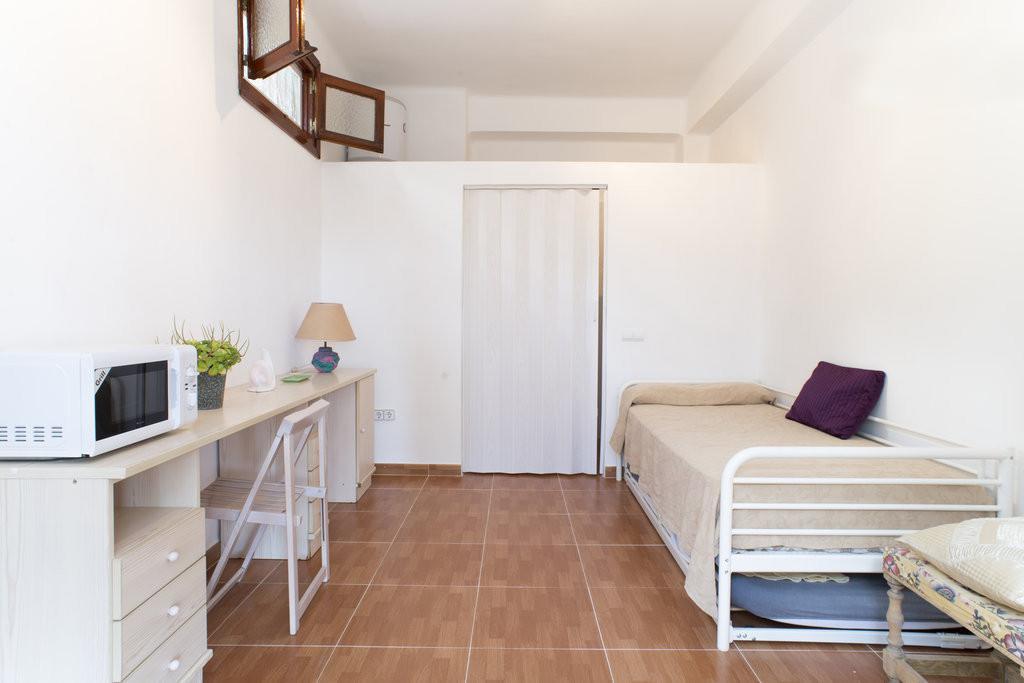 Miraflores Del Palo Homestay *