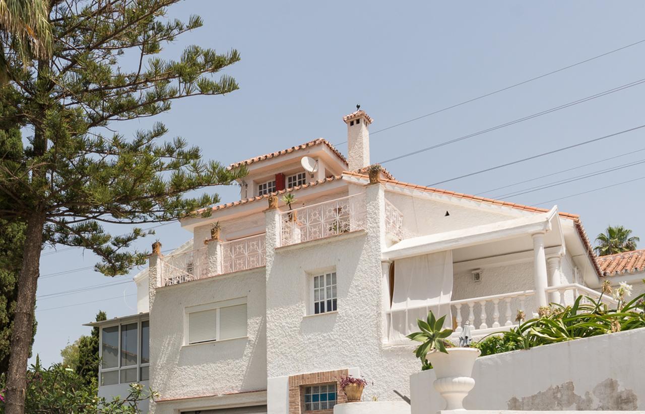 Miraflores Del Palo Homestay Malaga