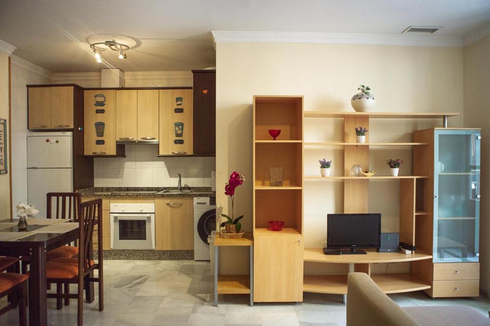 Livemalaga Granados Apartment