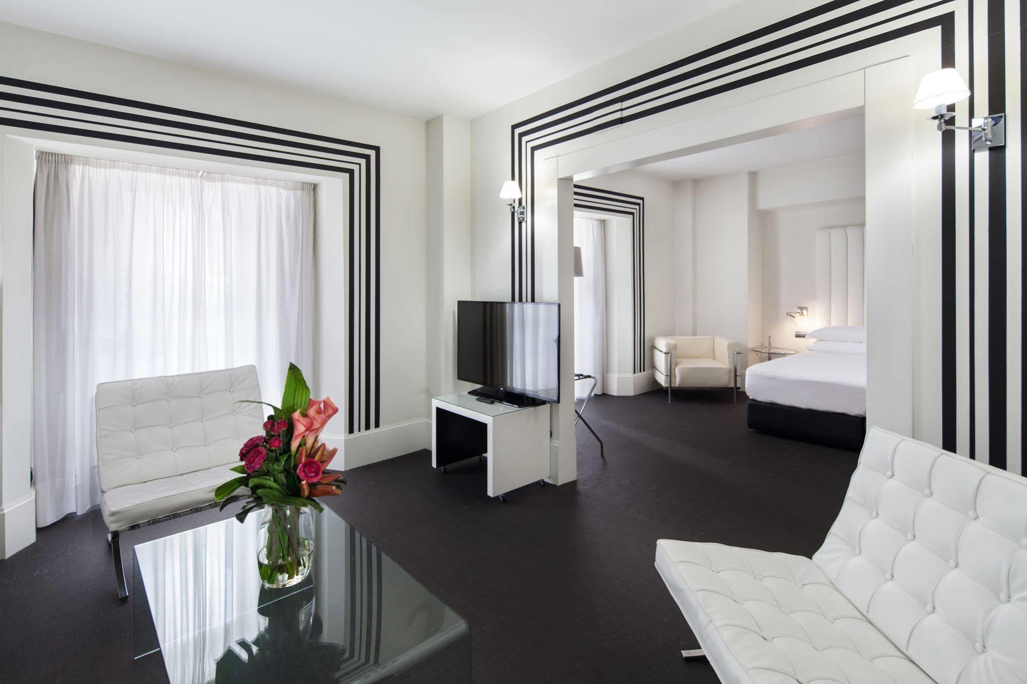 Mariposa Hotel 4*