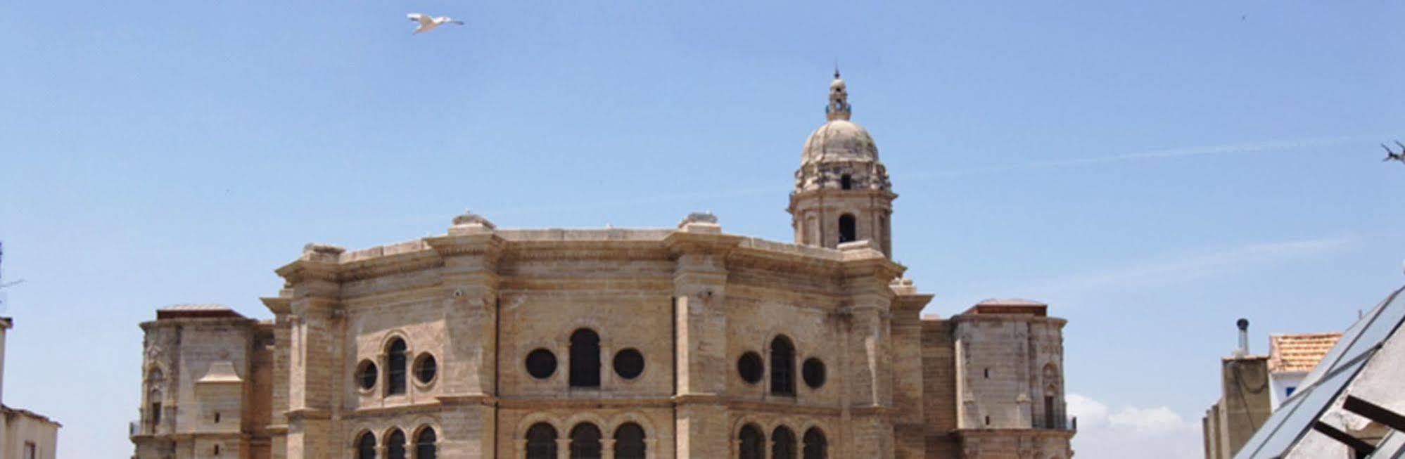 Hotel Carlos V Malaga