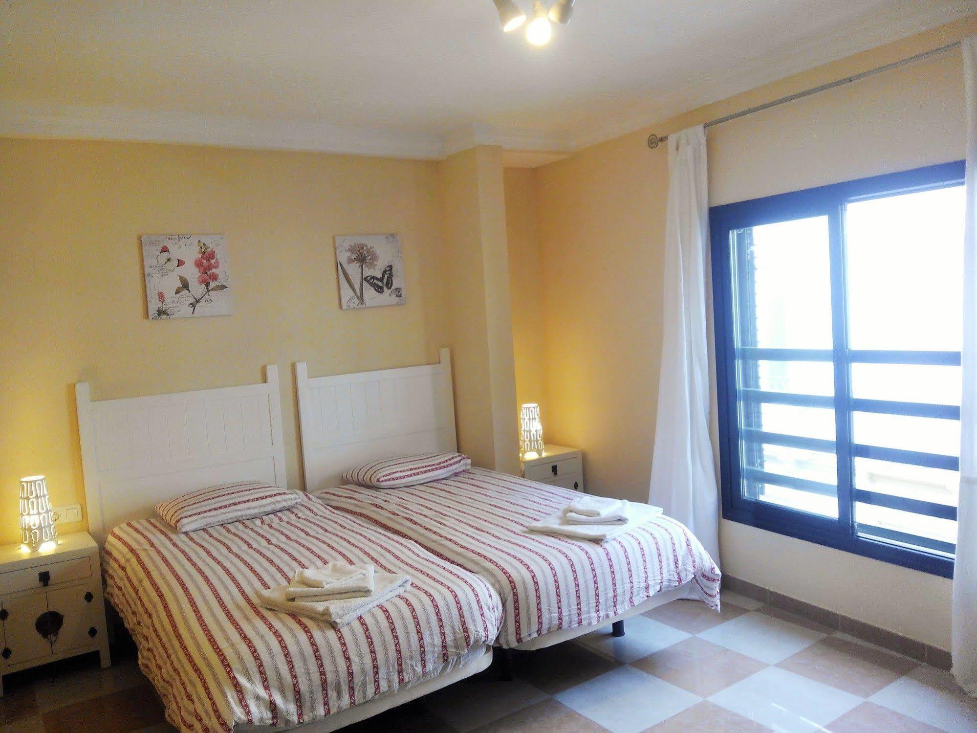 Decada Apartment