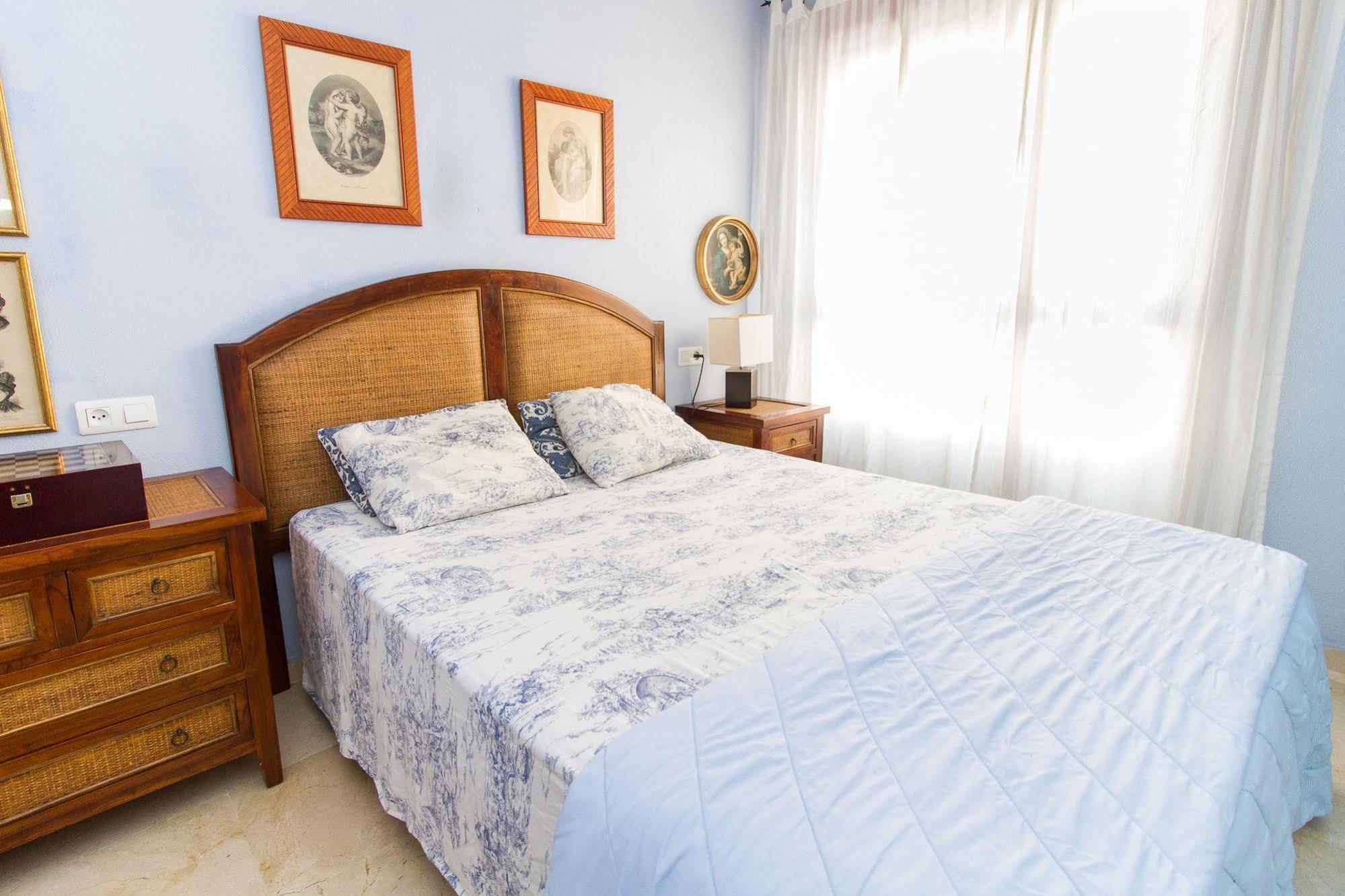 Alfonso Reyes - Harbour Apartment Malaga