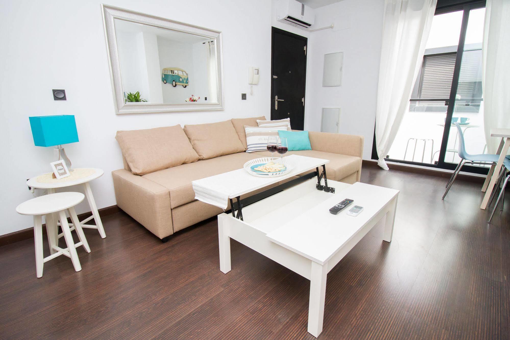 Calle Dos Aceras - Bright & Trendy La Recepcion * Malaga