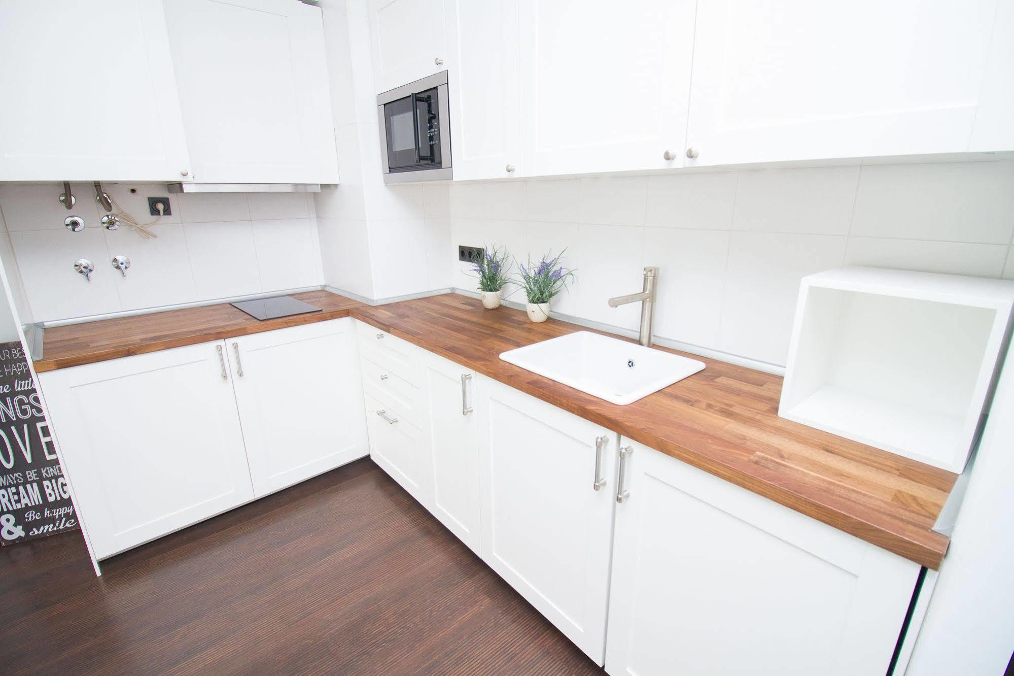 Calle Dos Aceras - Bright & Trendy La Recepcion Apartment *