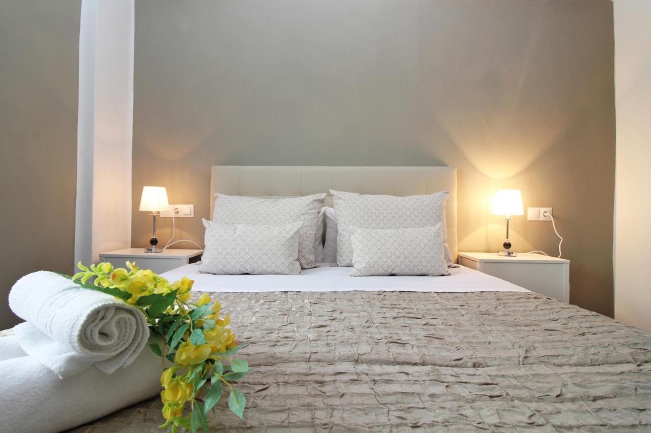 Del Parque Flats - San Millan