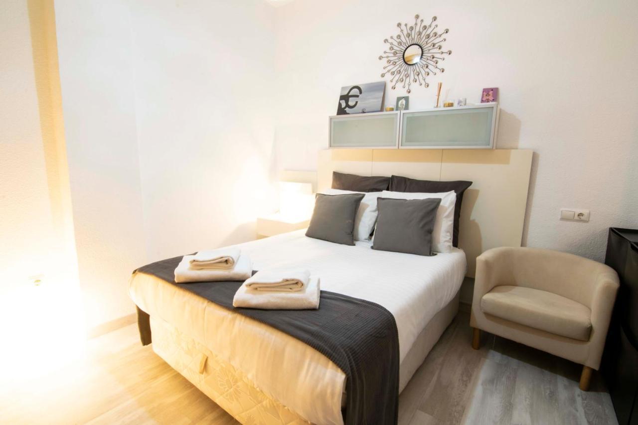 Letmalaga Centro Victoria Apartment Malaga