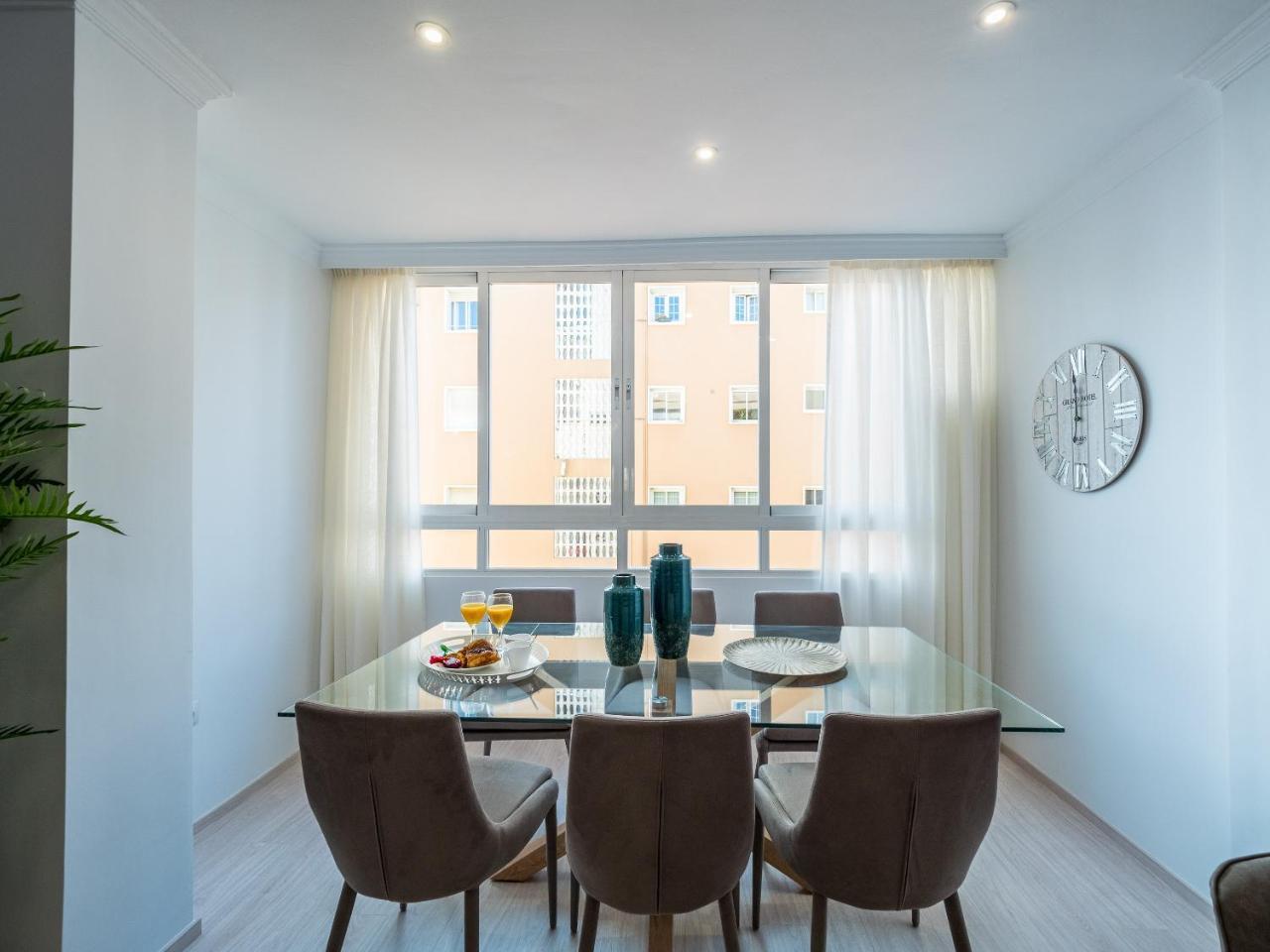 Malagueta Sea View - Premium Apartment Malaga