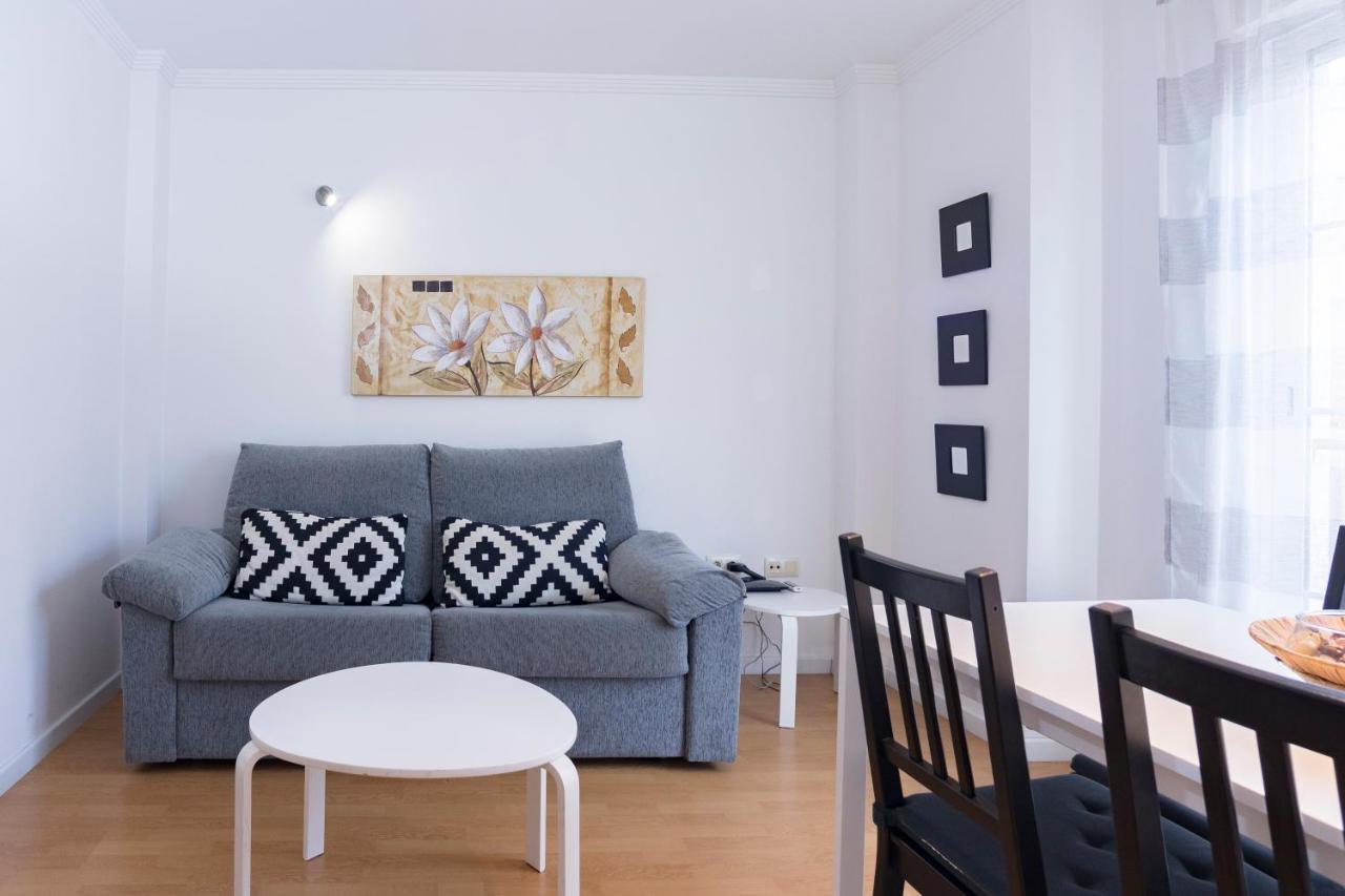 Livemalaga Ventura & Parking Apartment Malaga