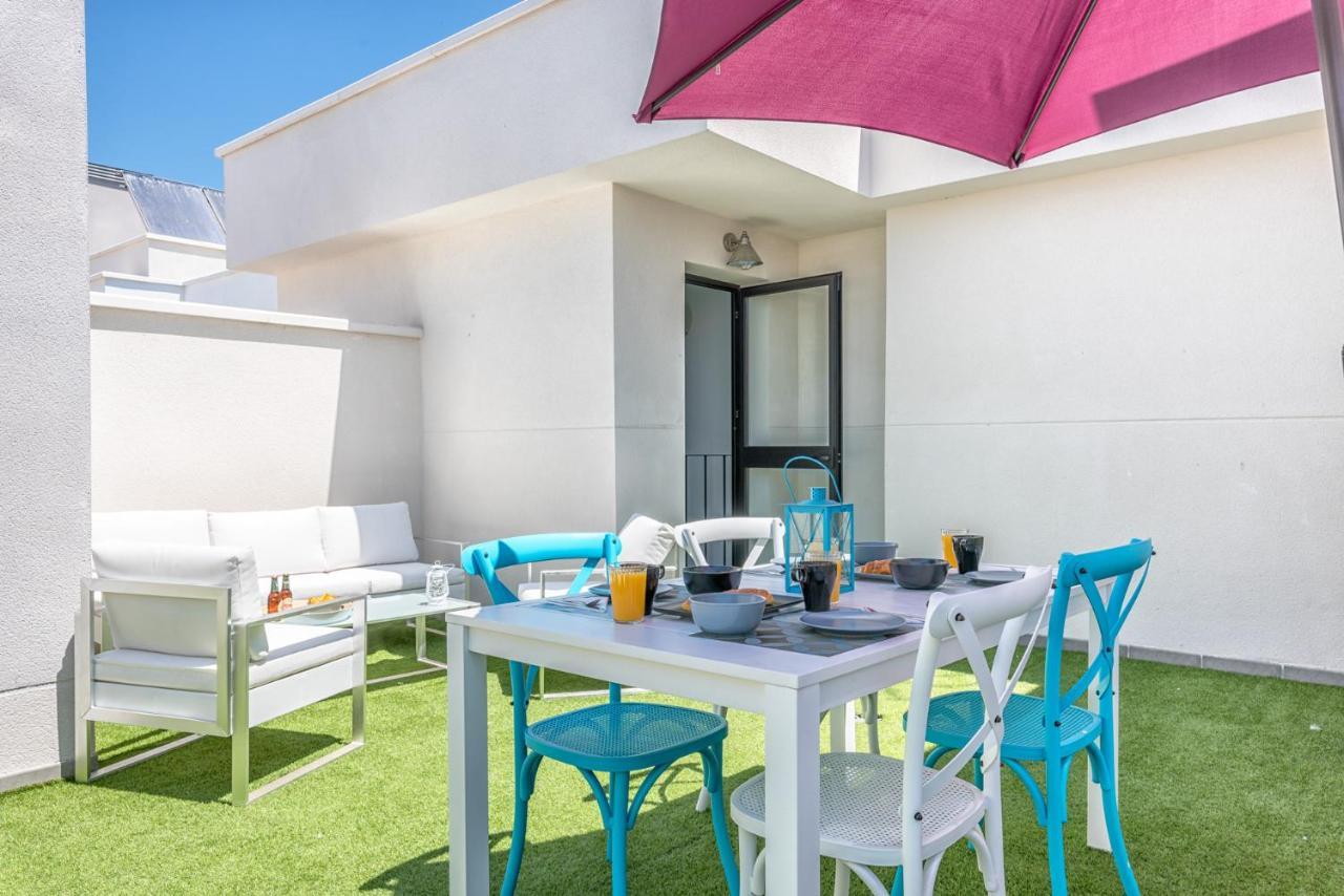 Atico Con Terraza Ac 1Hab En El Centro Y Piscina Comunitaria Málaga