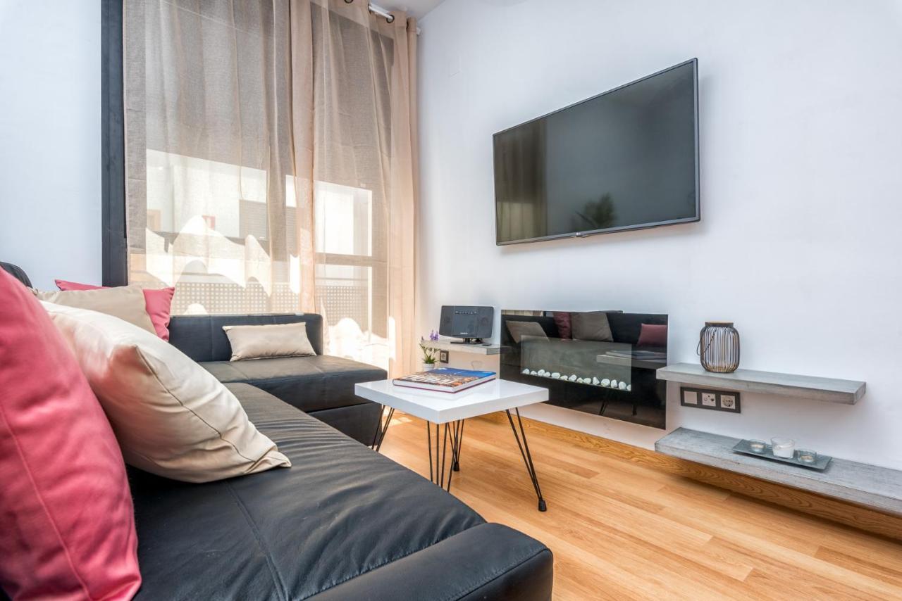 Apartment Atico Con Terraza Ac 1Hab En El Centro Y Piscina Comunitaria Málaga