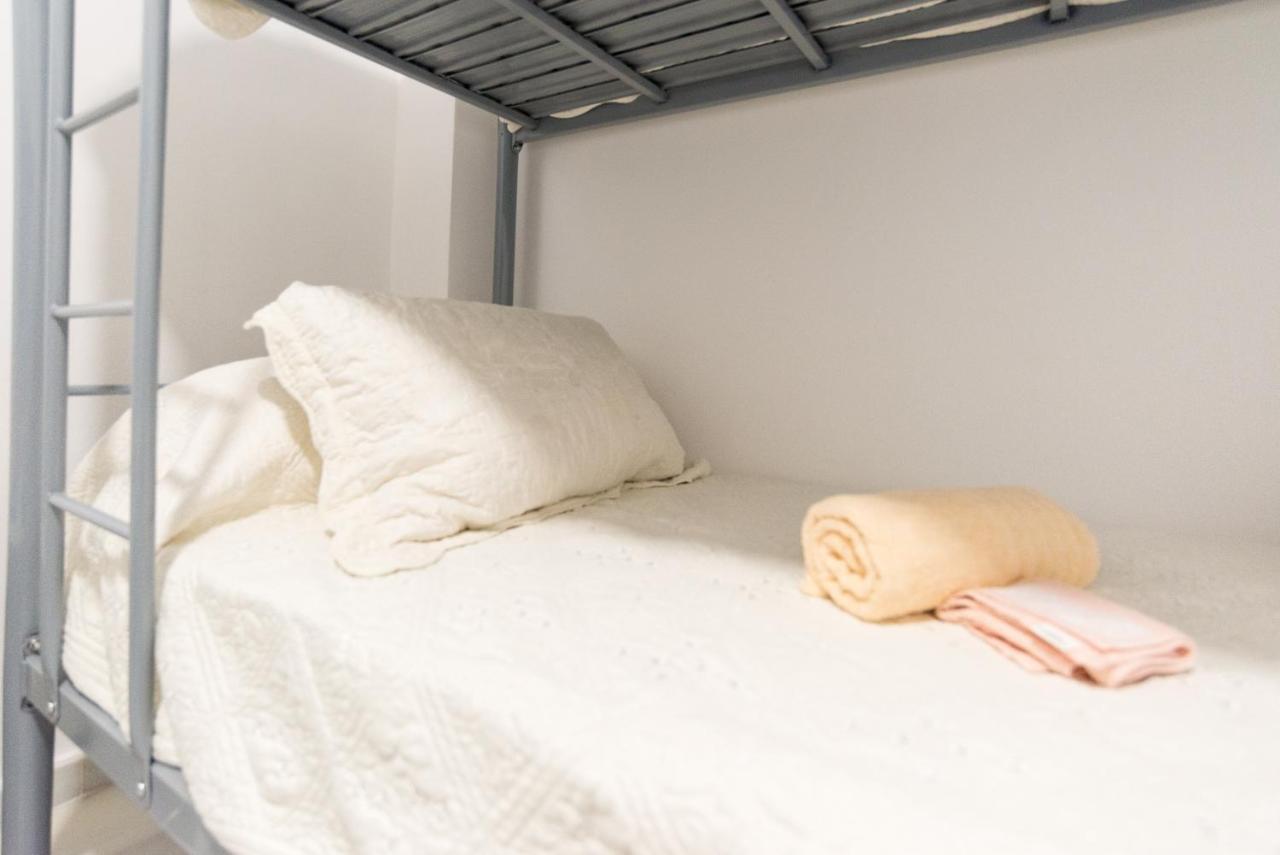 Ole Zambrano Hostel Málaga