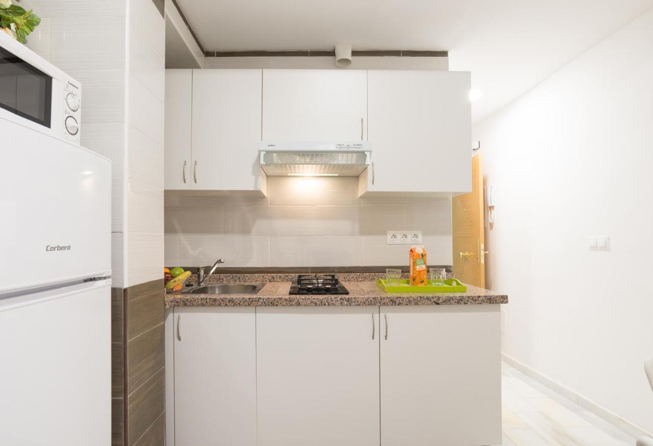 Ole Zambrano Hostel Málaga