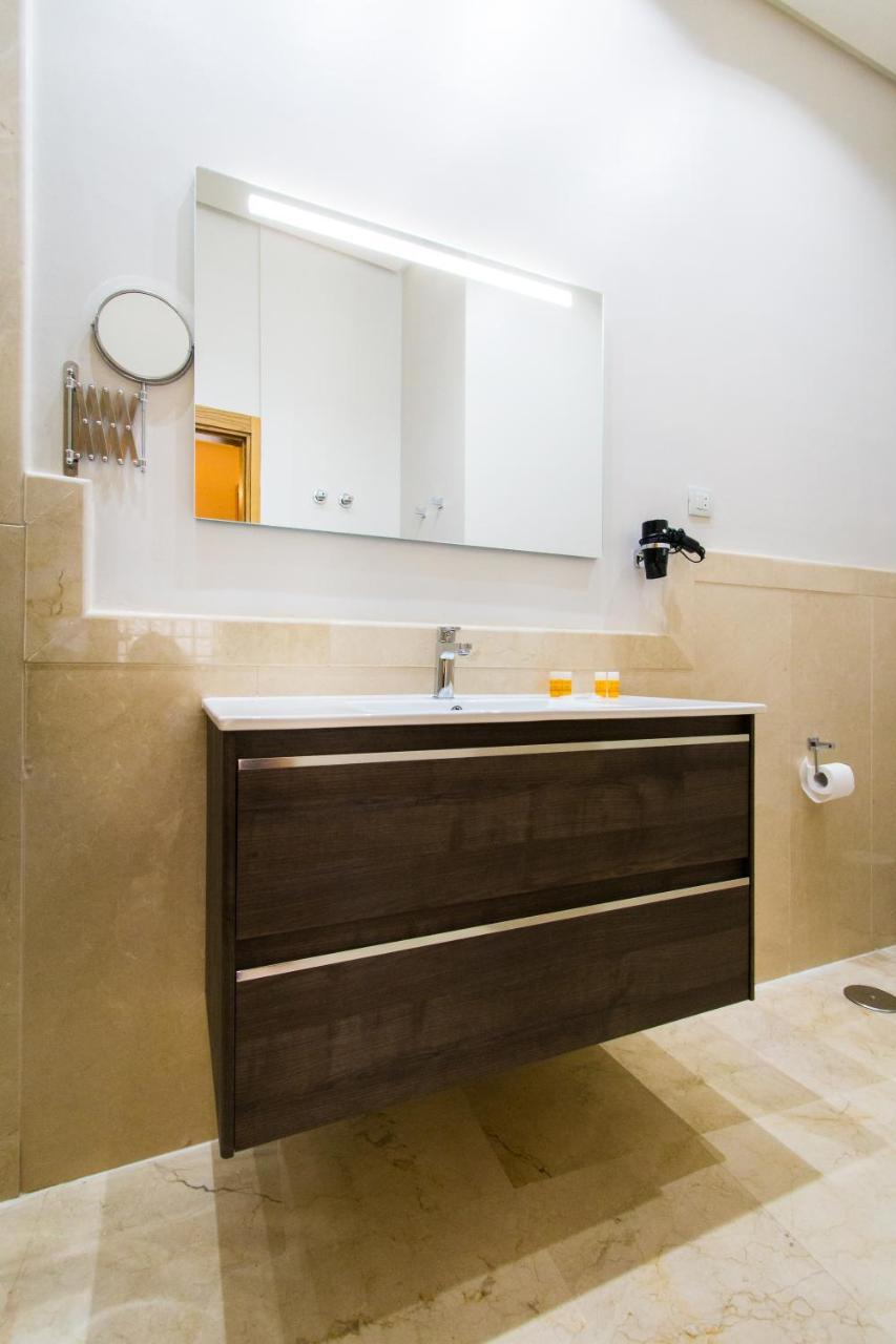 Holidays2malaga Junto Catedral Apartment