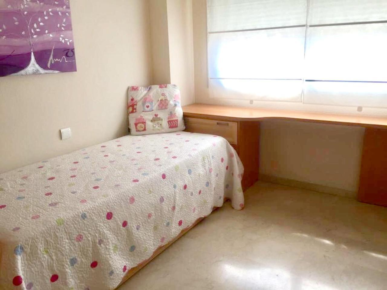 Apartment Plaza De La Solidaridad *