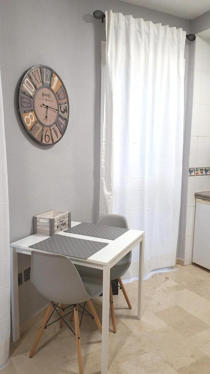 A&n Loft Merced Recently Renovated Apartment *