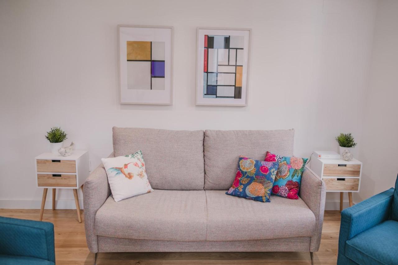 Picasso Center 1a Apartment