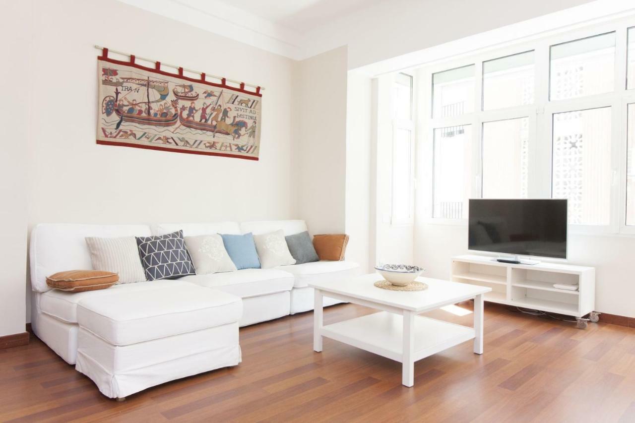 Apartment Center Flat Comedias Street