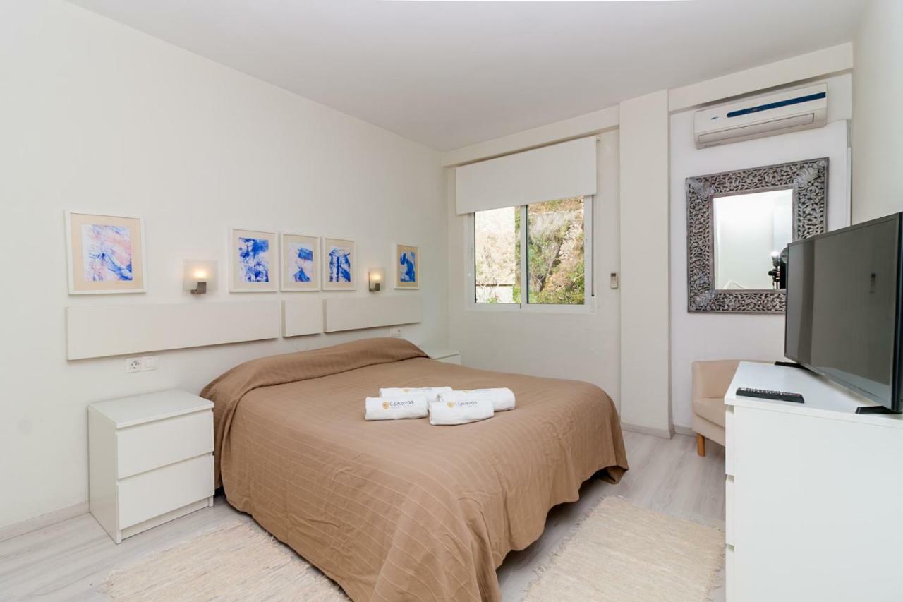 Reding Art Luxury Canovas Apartment