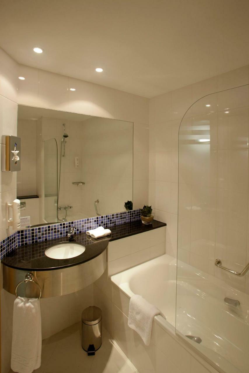 Express Airport By Ihg Hotel Malaga