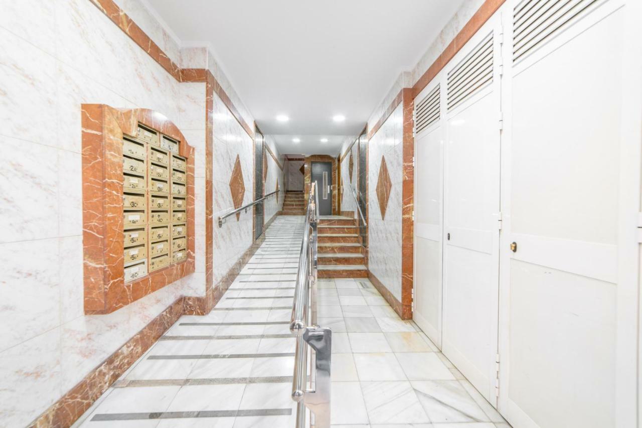 Homes Saint Felipe Neri * Malaga