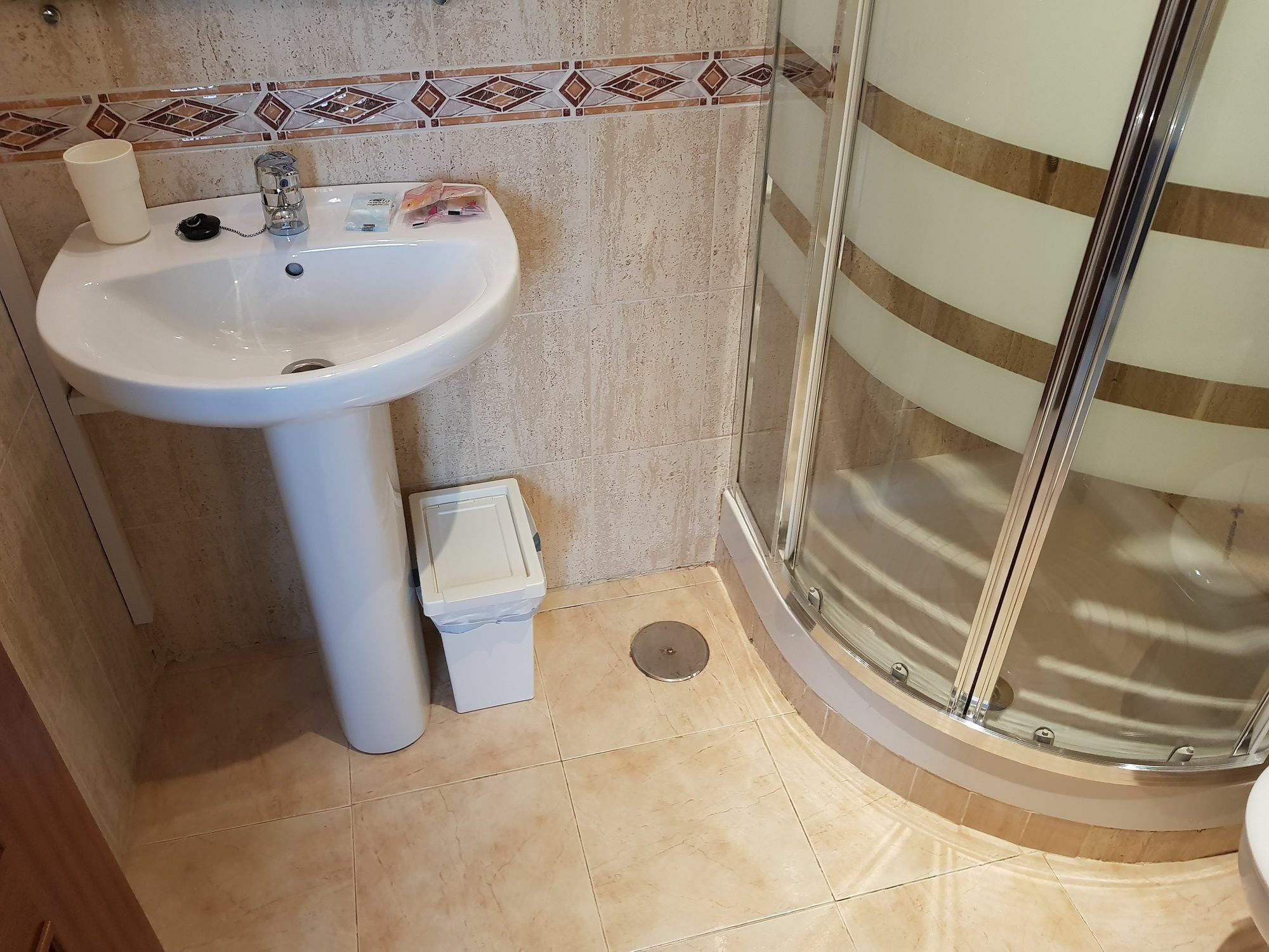 Fan Flat Rosaleda Apartment