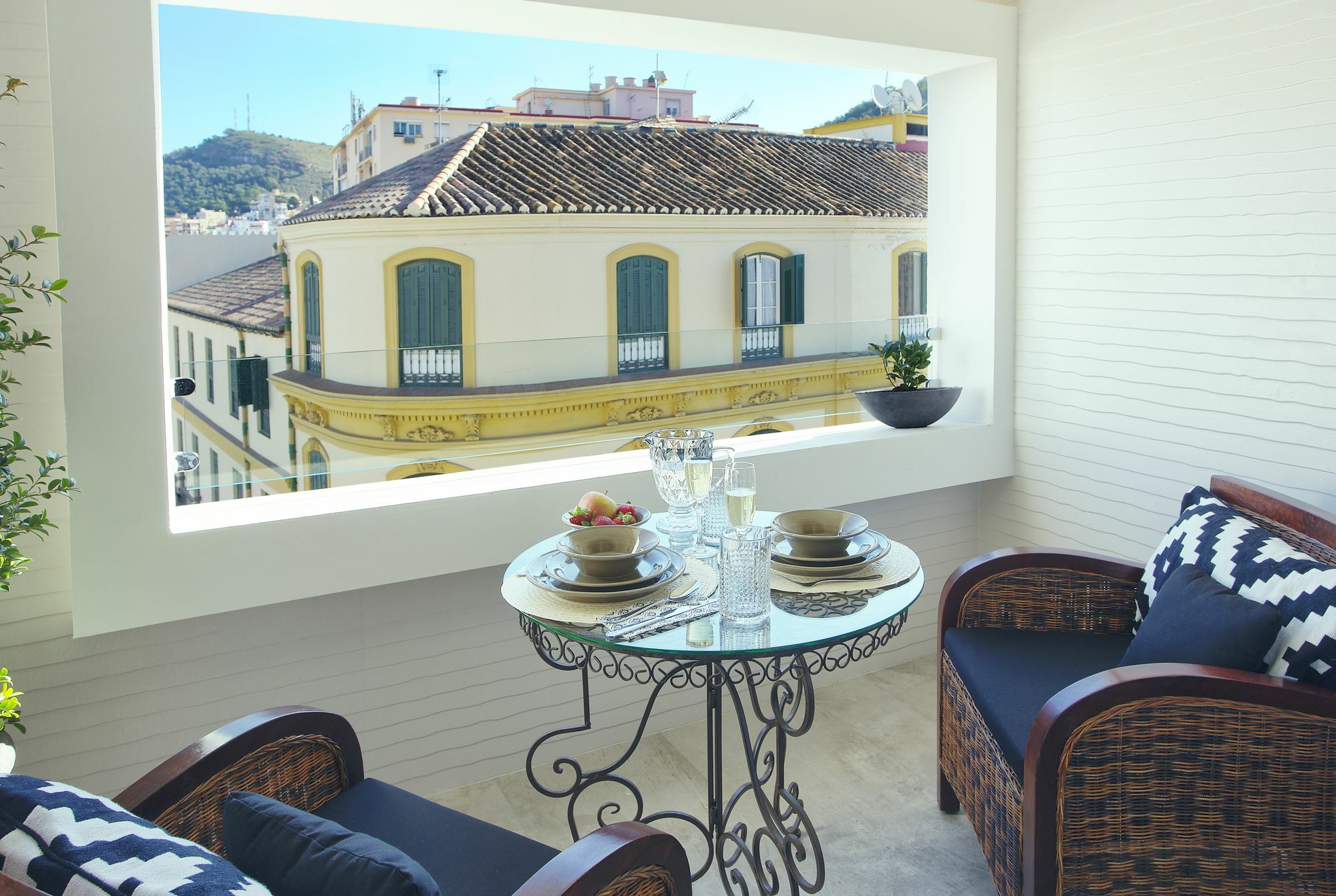 Apartment Cabaret Terrace Malaga
