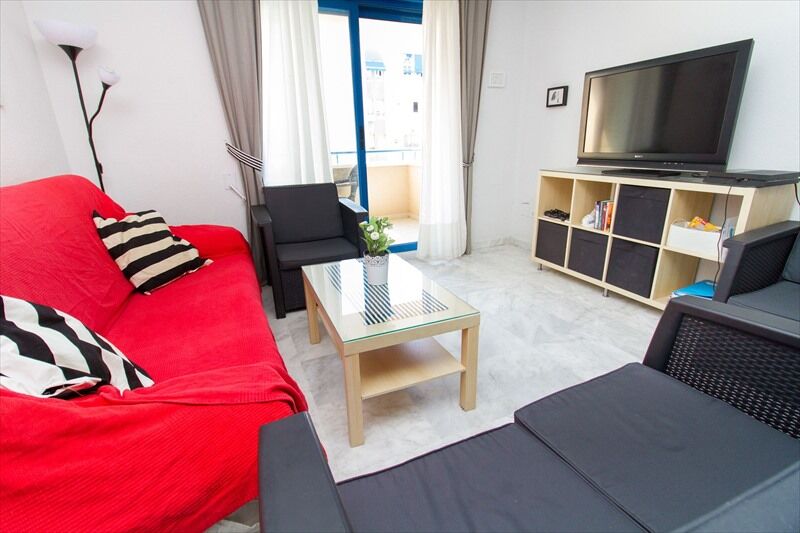 Apartment Amazing & Train Station By La Recepcion *