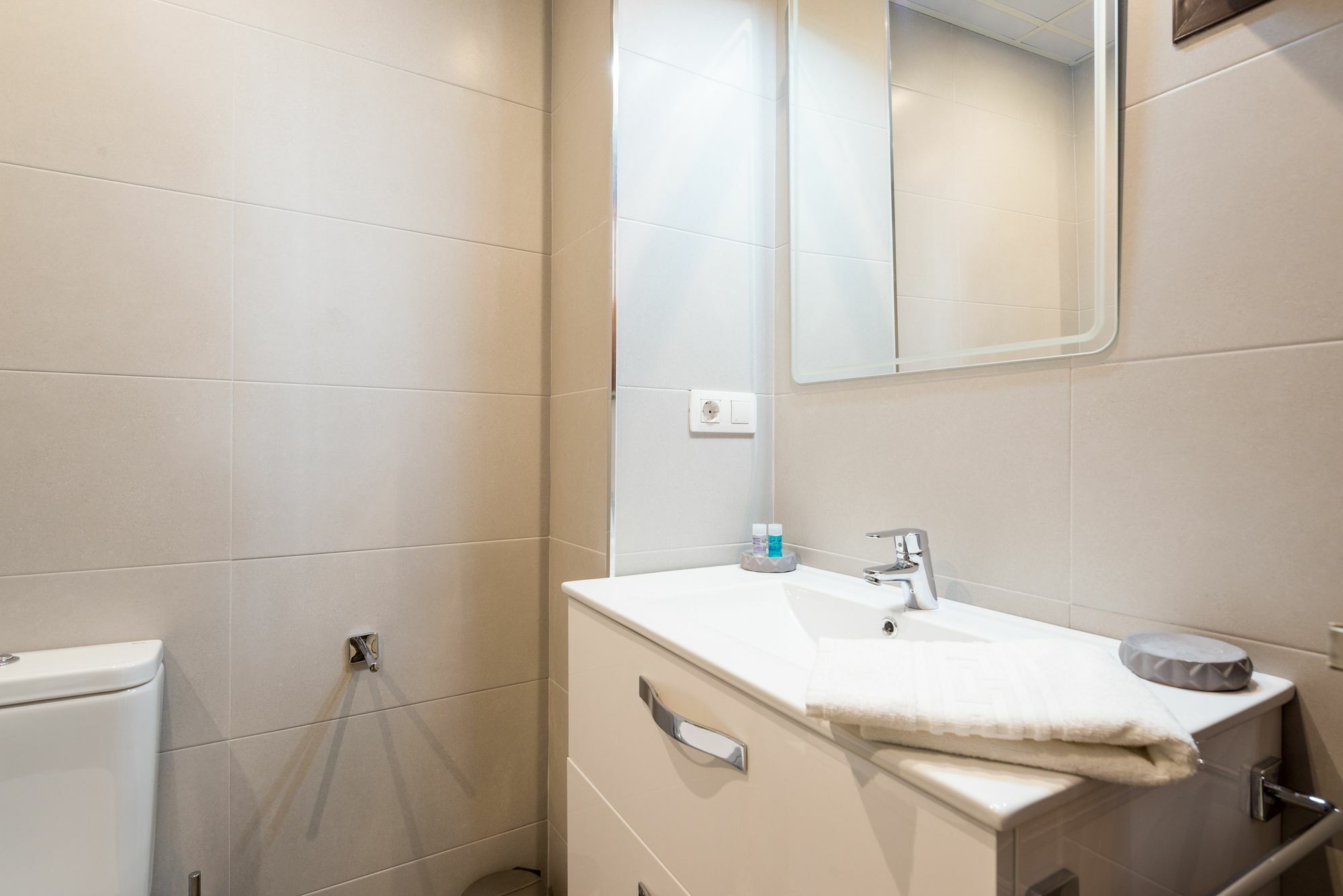 Apartment Colon Relax & Quiet Business & Family Malaga