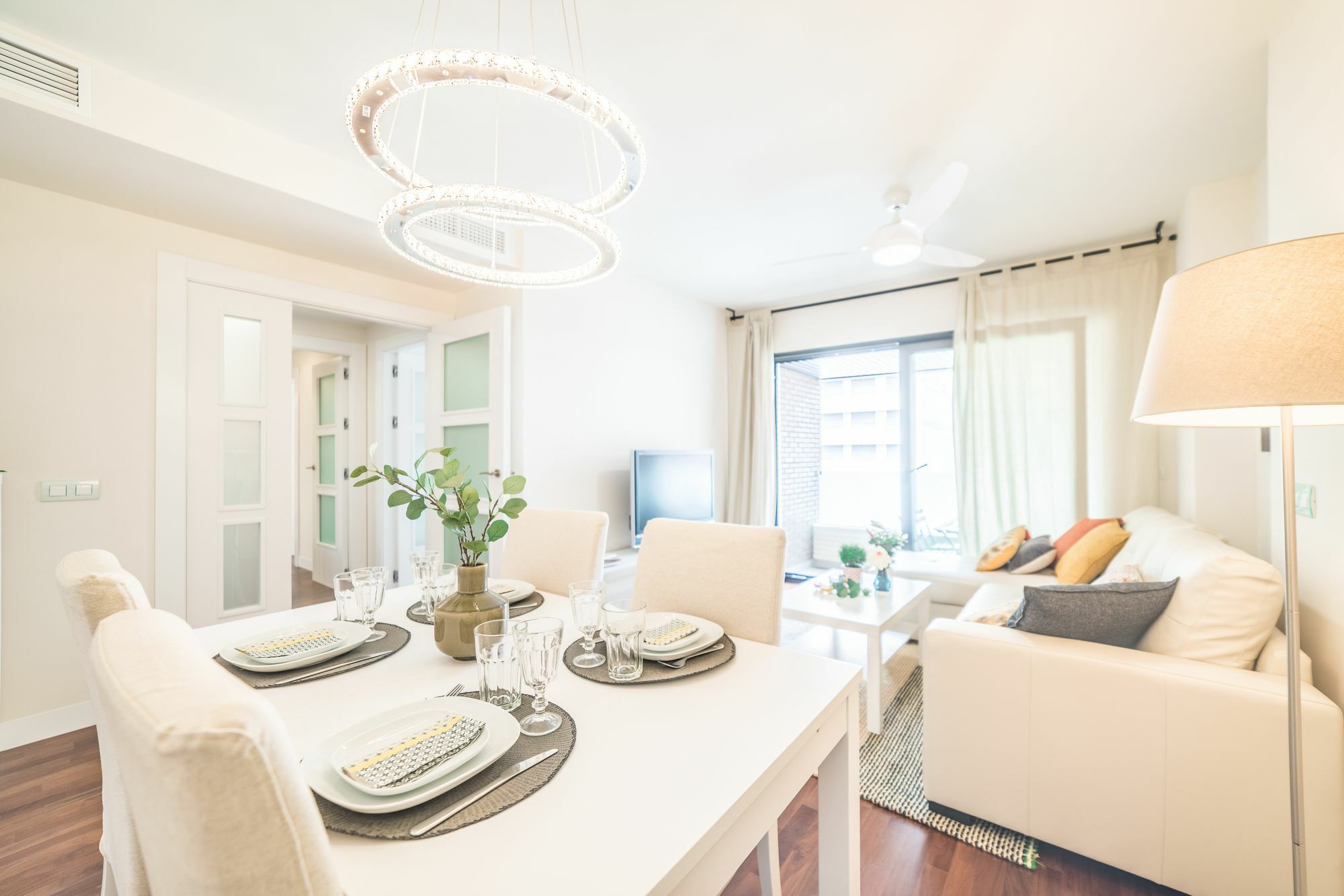 La Serna Premium Center Apartment