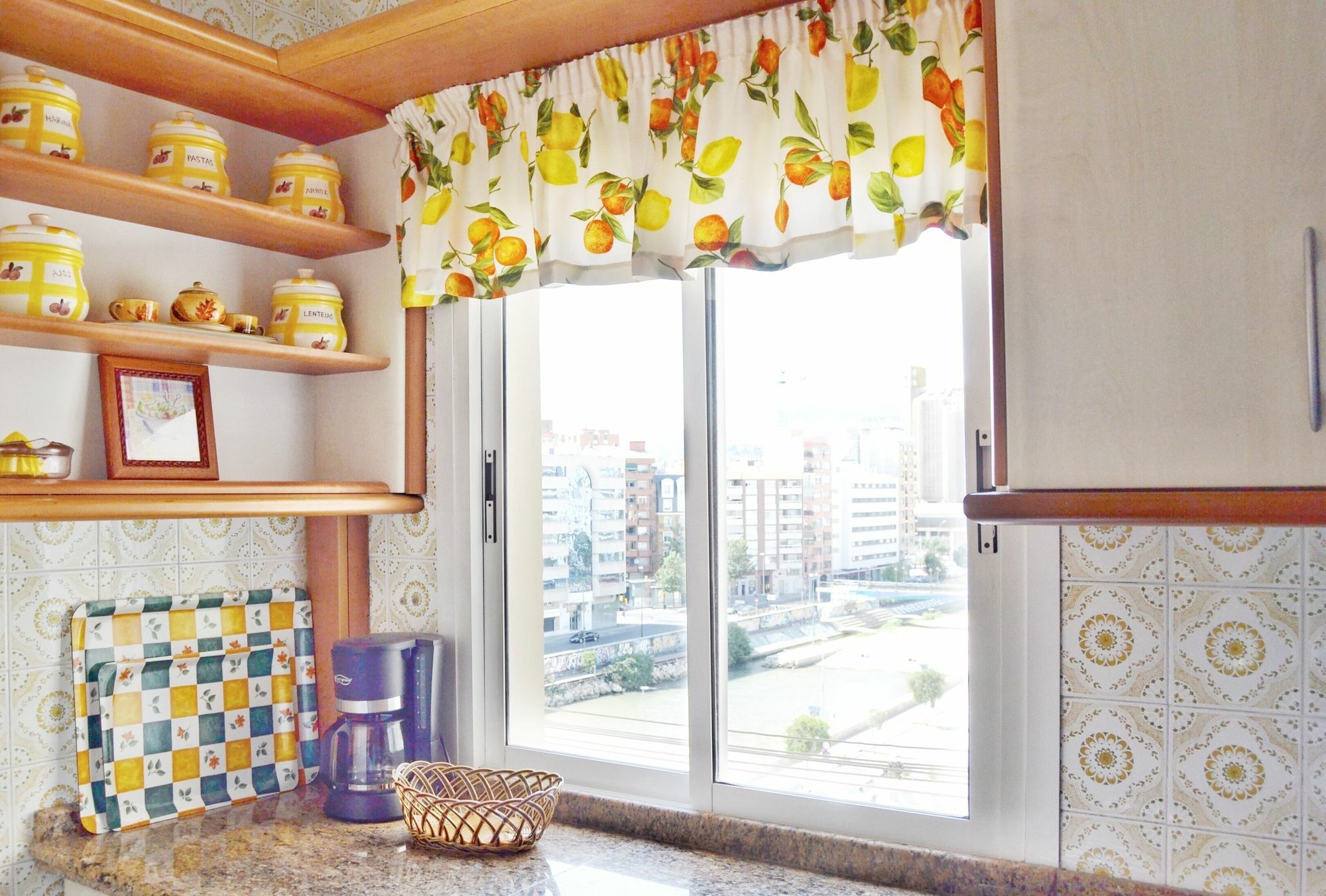 Enjoycity Soho Apartment *