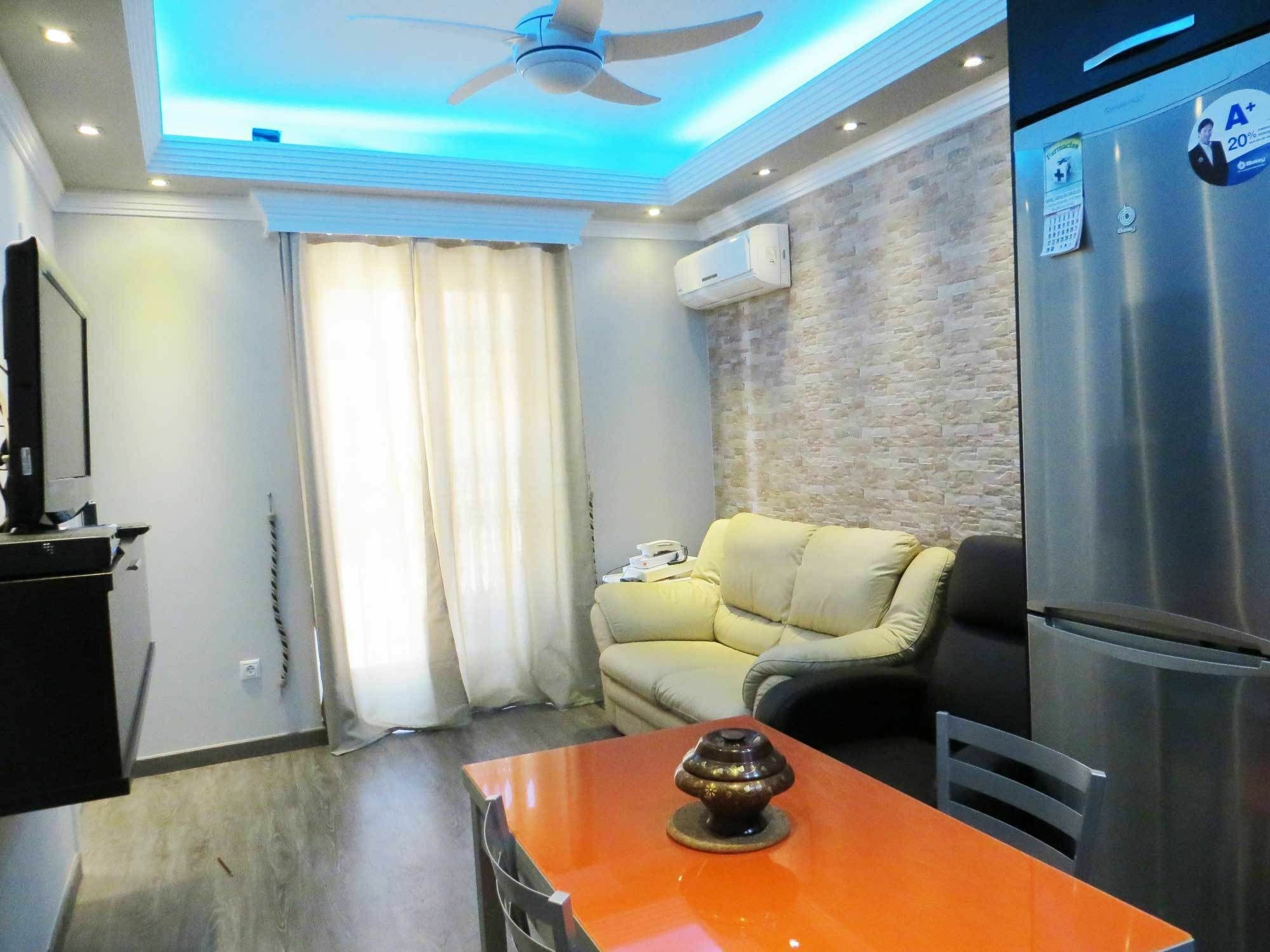 Apartment Center 2 *