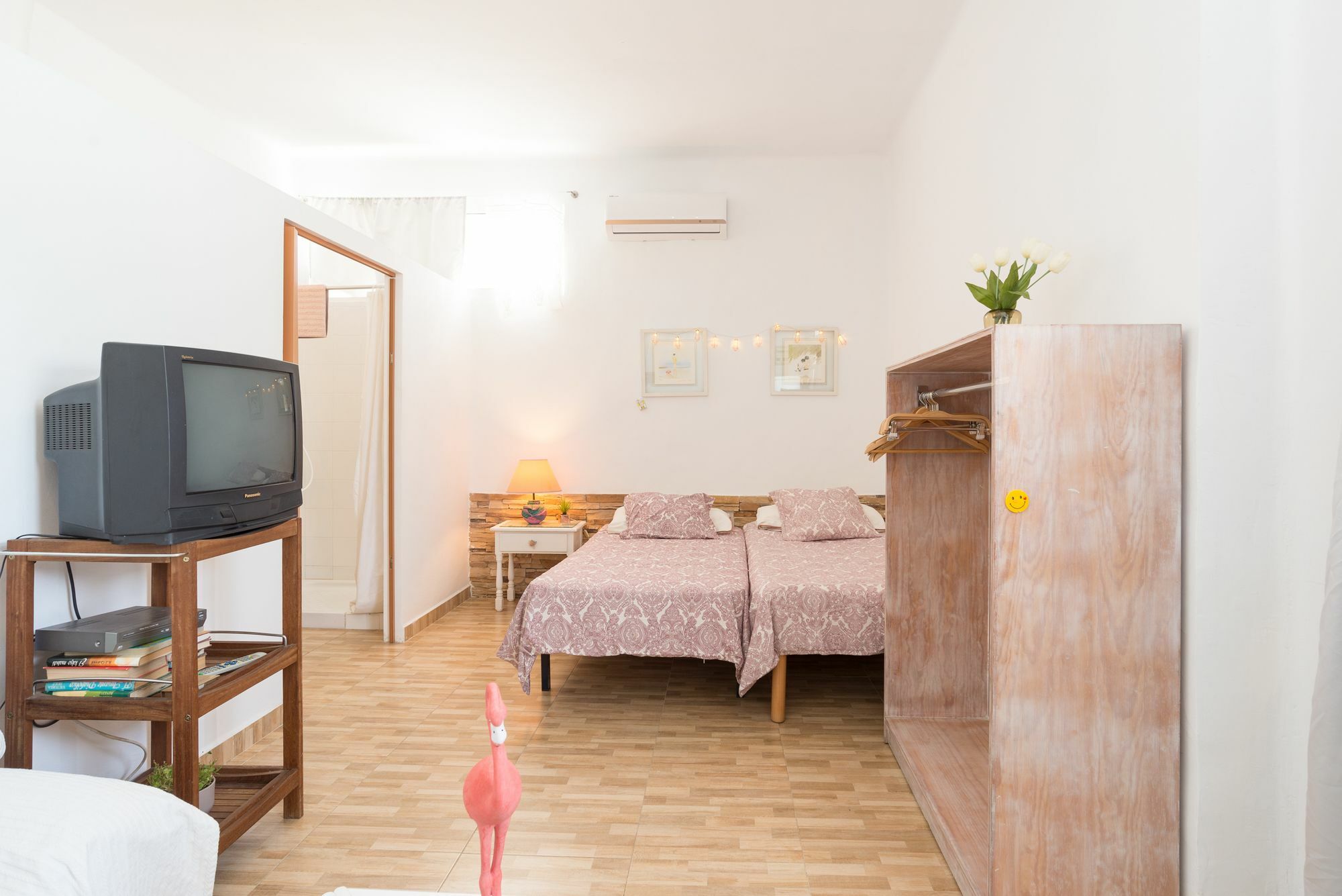 Miraflores Del Palo Homestay *