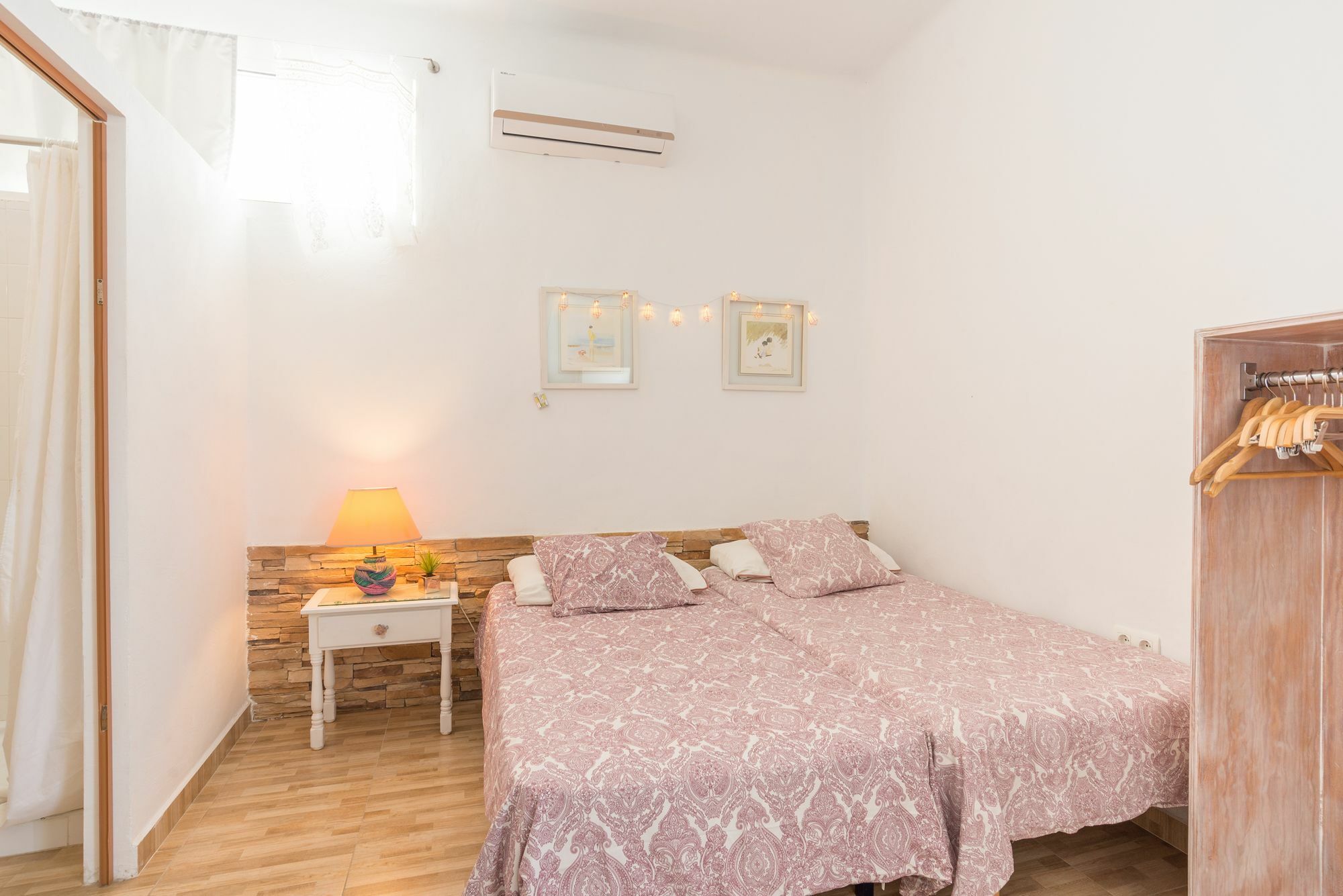 Miraflores Del Palo Homestay