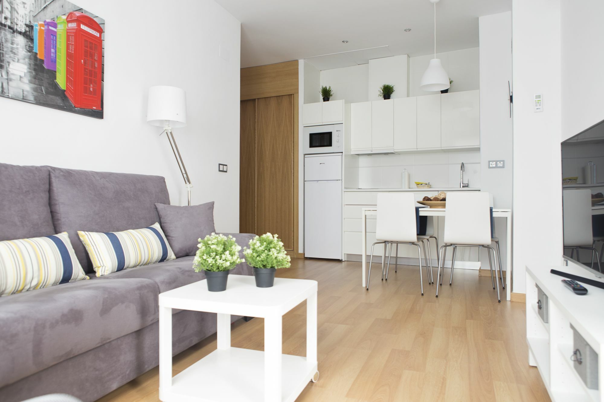 Suncity Refino Con Piscina Apartment