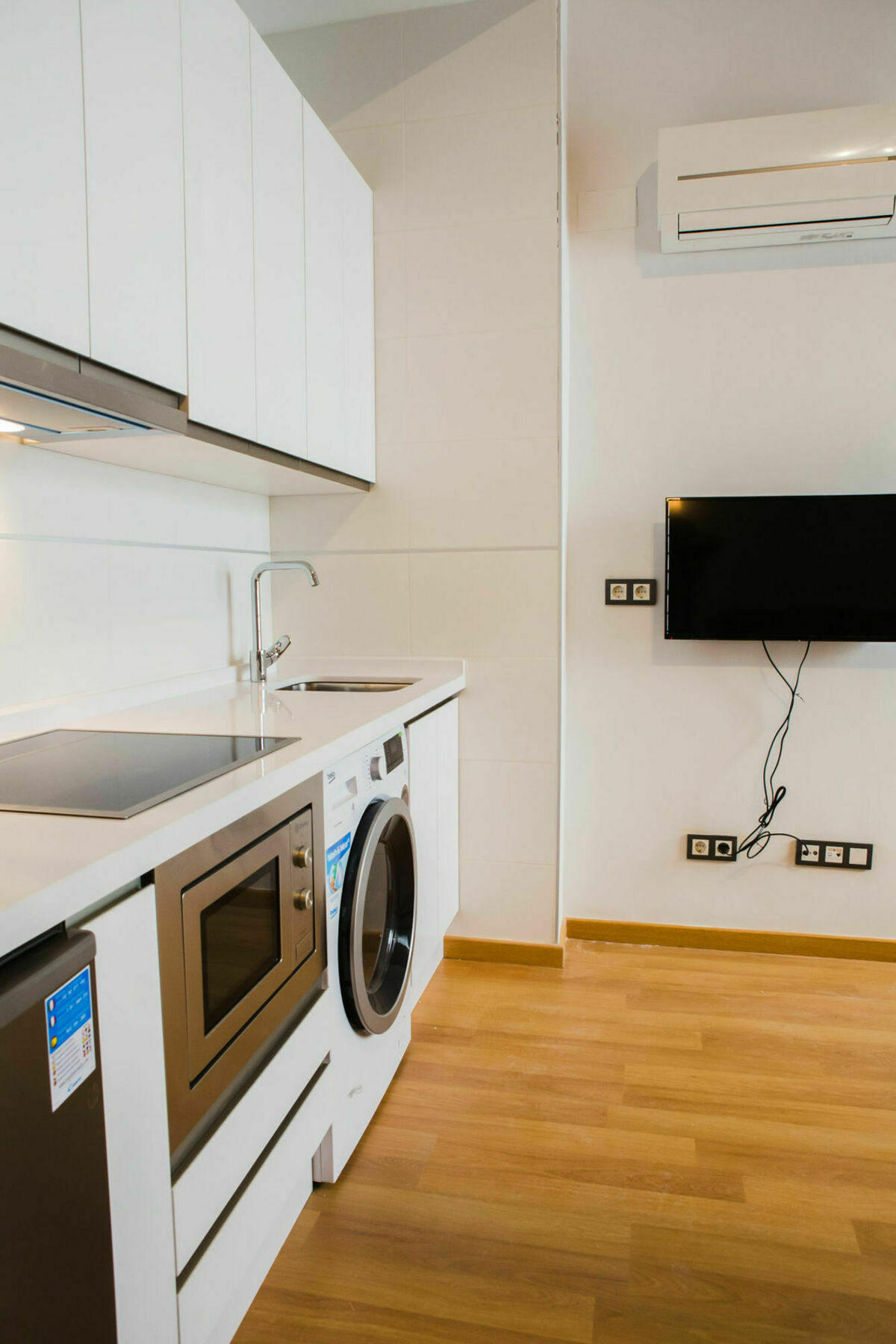 Suncity Refino Con Piscina Apartment