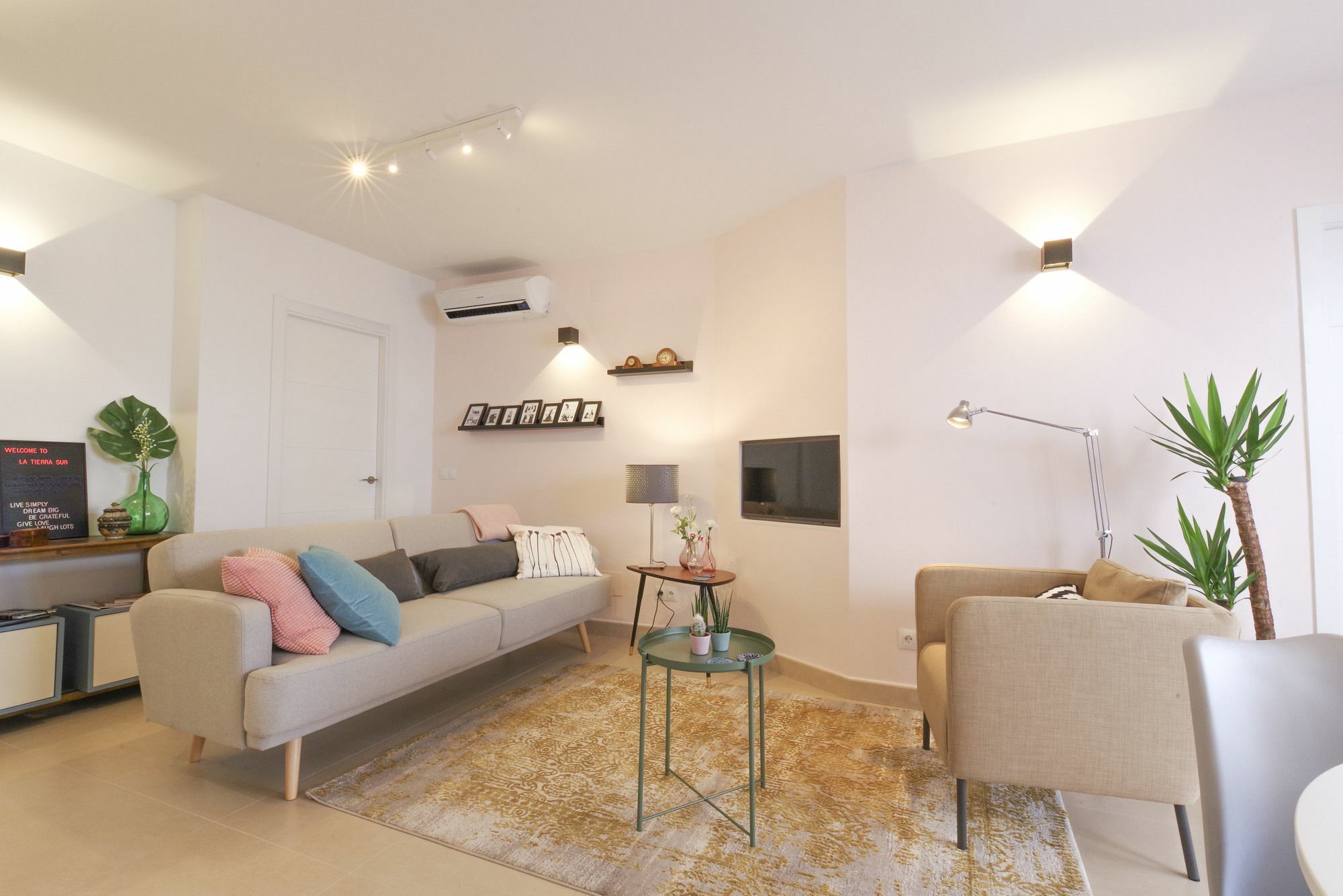 Apartment La Tierra Sur Malaga