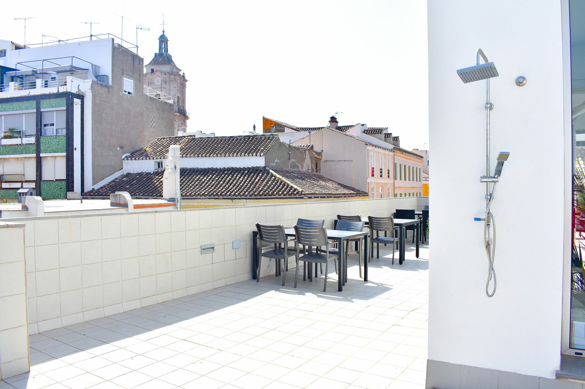 Urbanliving Fajardo Apartment Malaga