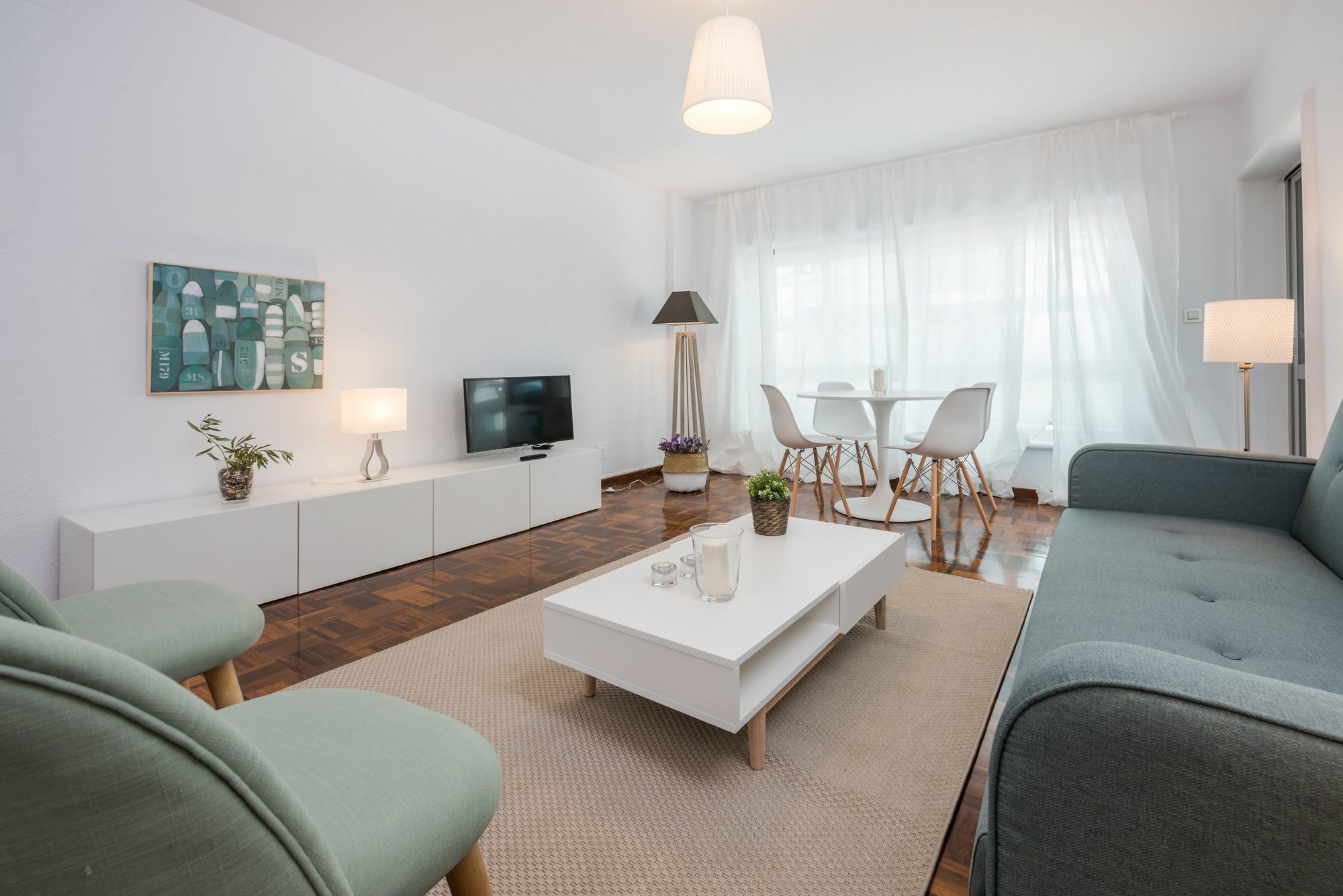 Paseo De La Farola Apartment *