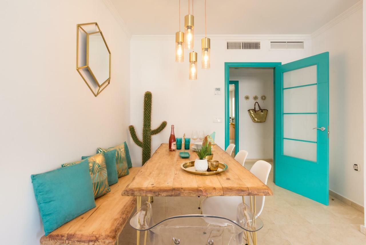 Apartment Charming On The - Pool And Parking