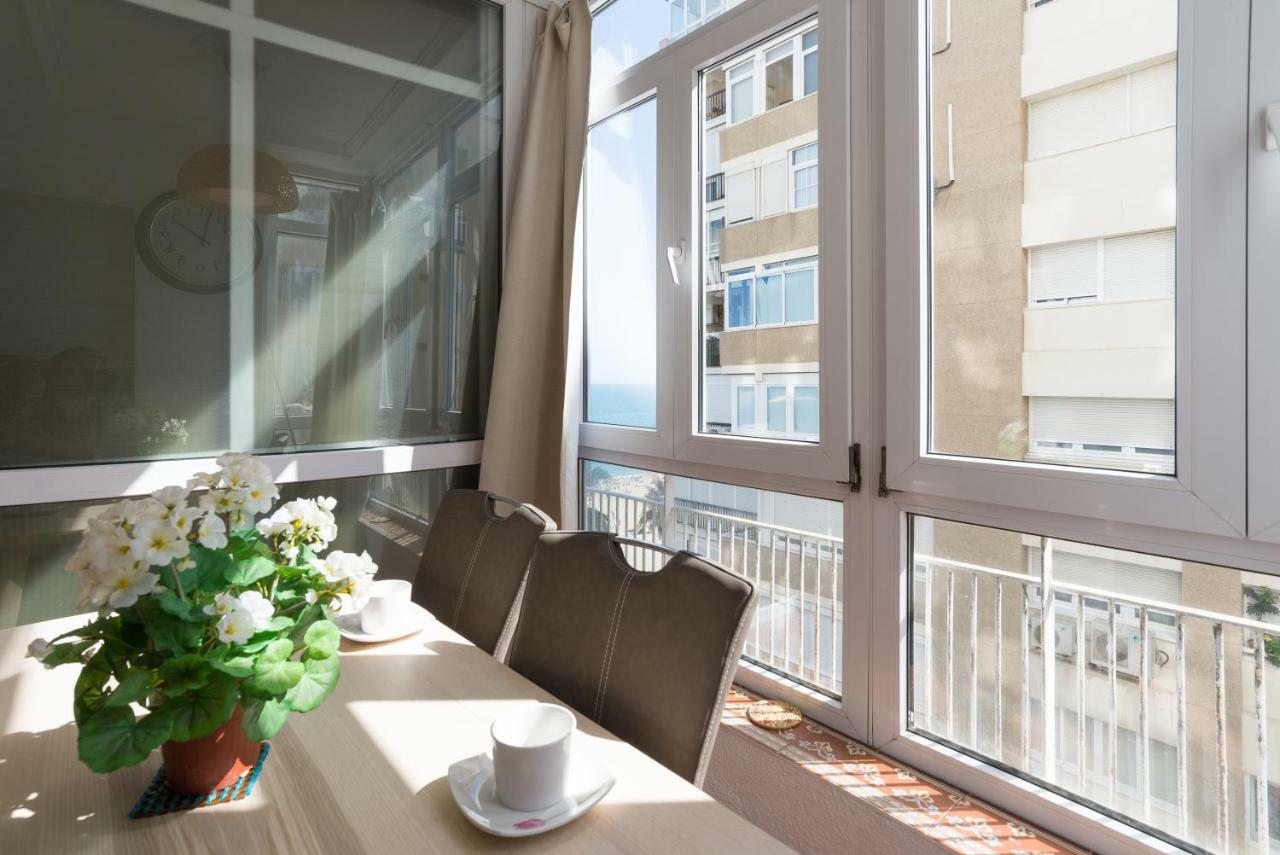 Mp3-bright Beachfront 1-bedroom Apt Walk To Old Town *
